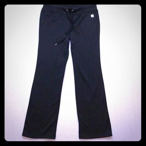 Fila black pants black like new size medium